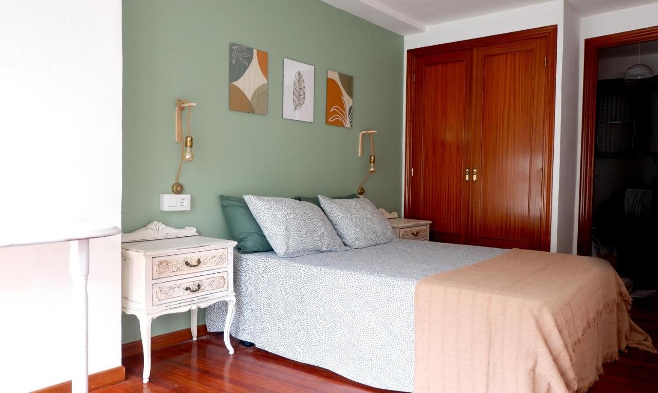 Appartamento Casa Ledicia Castro Caldelas Esterno foto